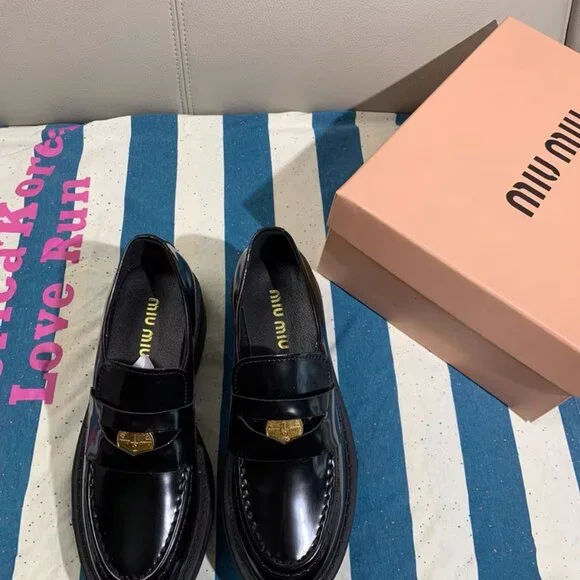 Women's Miu Miu black loafers - Picture 5 of 7